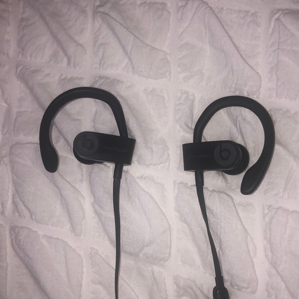 Powerbeats 3